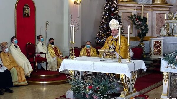 Божественное благословение: католики Беларуси встретили Рождество – видео - Sputnik Беларусь