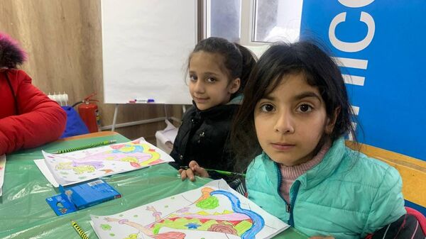 Как работает школа для детей мигрантов  - Sputnik Беларусь