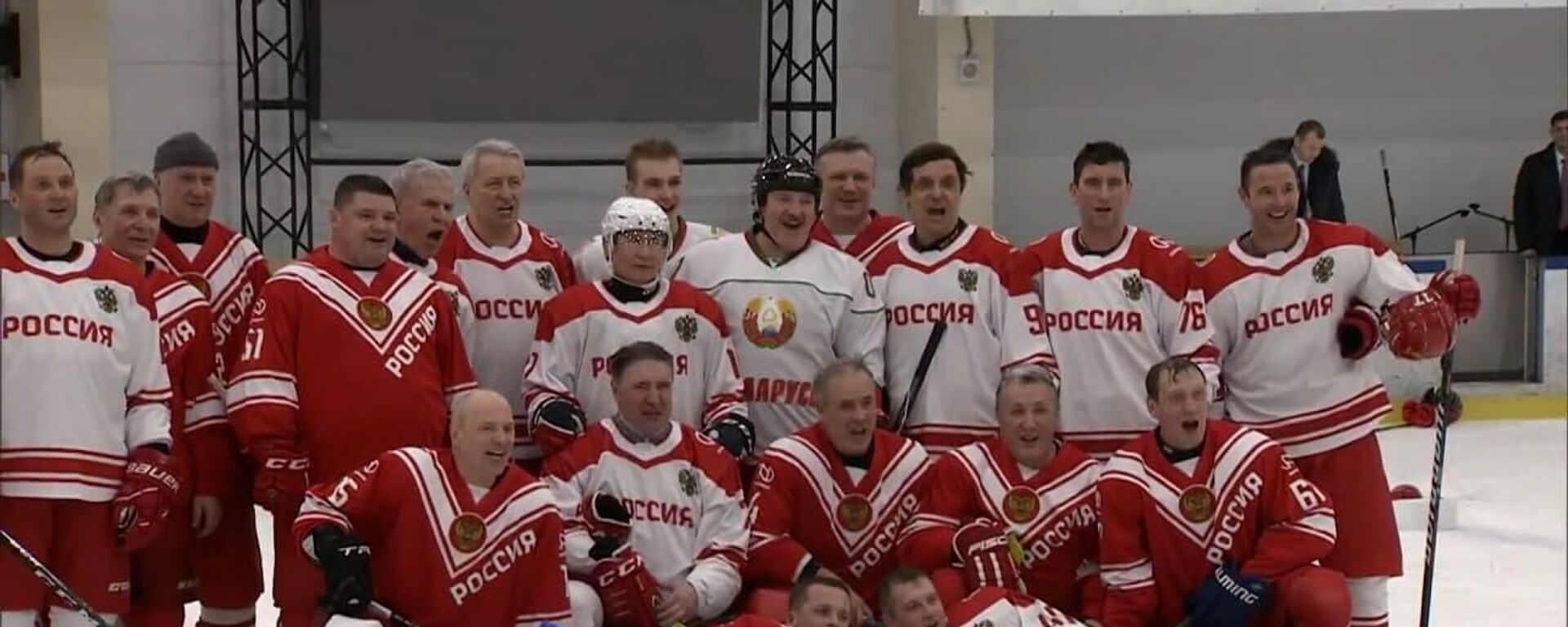 Как выглядел президентский хоккей с Путиным и Лукашенко – видео - Sputnik Беларусь, 1920, 30.12.2021