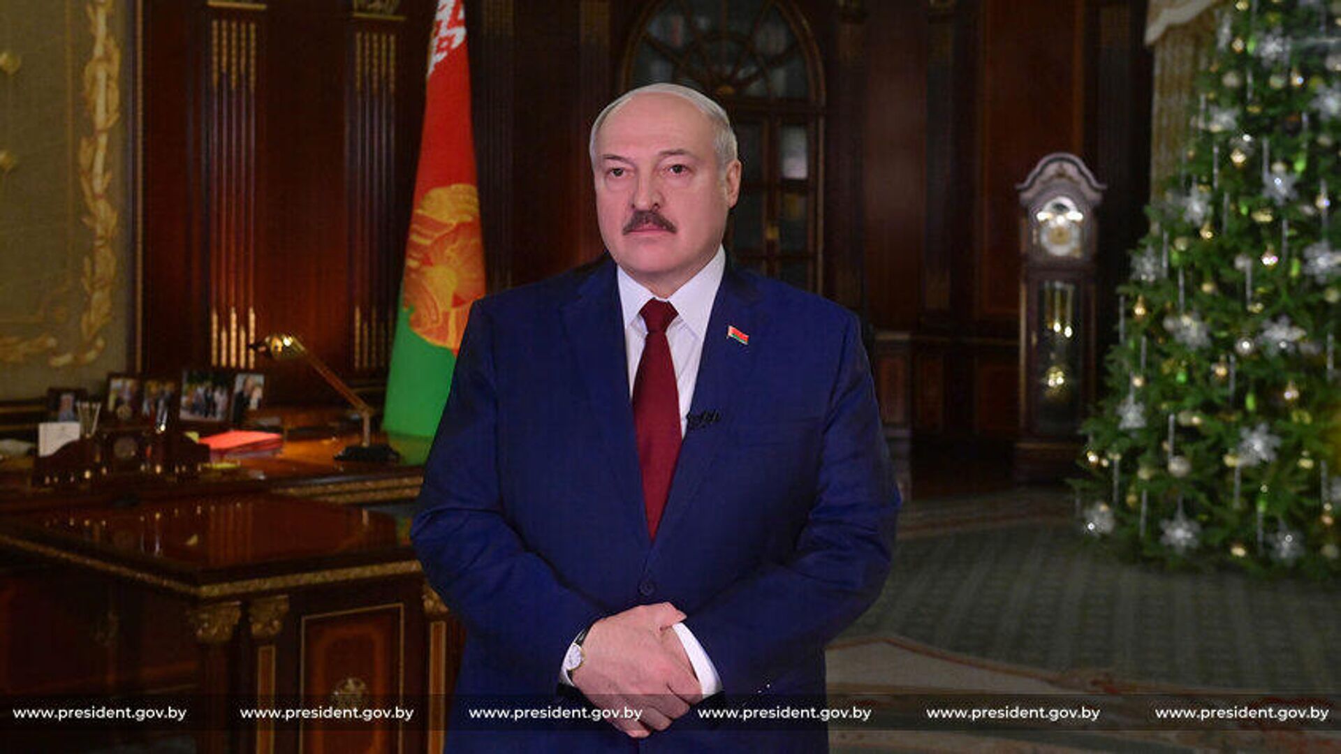 Президент Беларуси Александр Лукашенко - Sputnik Беларусь, 1920, 01.01.2022