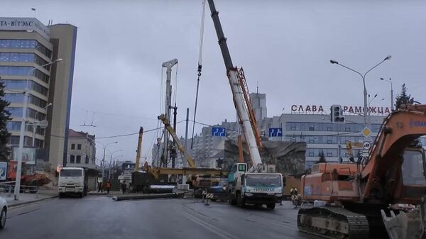 Как строят новый мост на Немиге  - Sputnik Беларусь