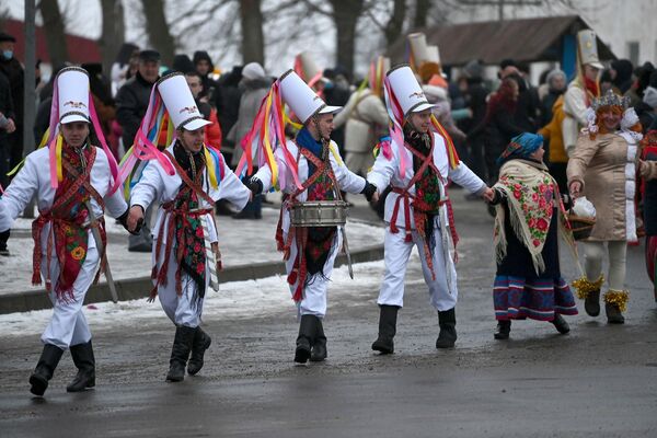 Белорусский народный обряд Колядные цари  - Sputnik Беларусь