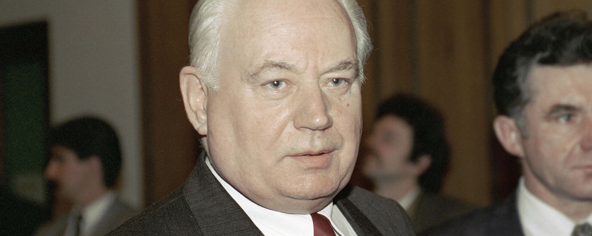 Первый председатель Палаты представителей Беларуси Анатолий Малофеев, архивное фото 1997 года - Sputnik Беларусь, 1920, 19.01.2022