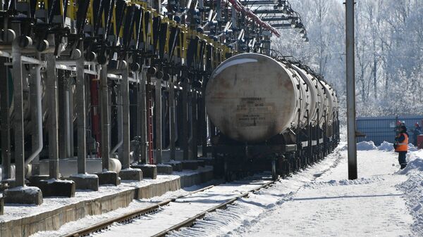 Эксперт объяснил, почему Эстония остановила нефтетранзит из Беларуси - Sputnik Беларусь