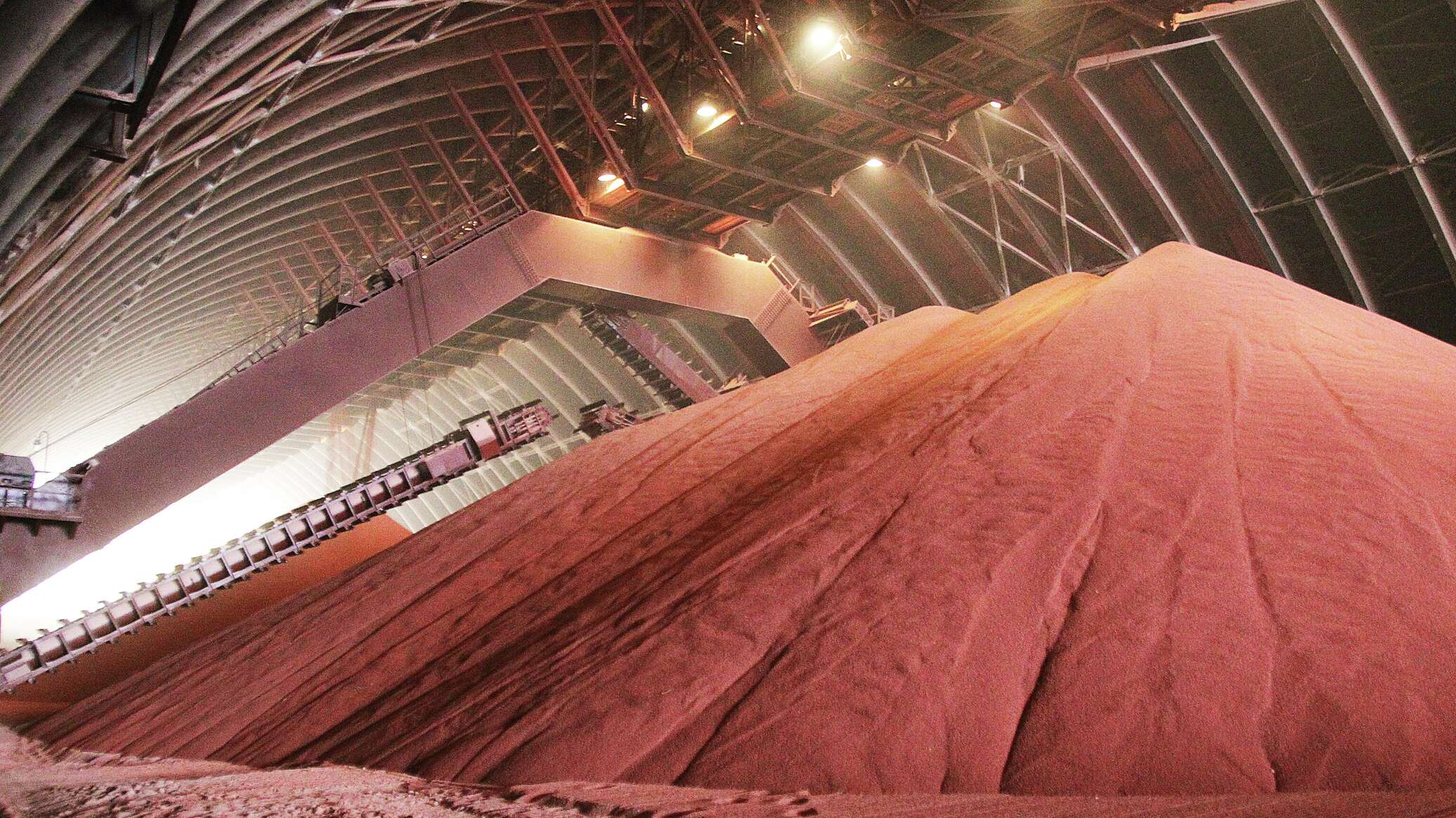 Коул: США снимают санкции с белорусского калия Коул: США снимают санкции с белорусского калия