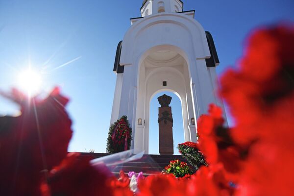 Монумент в память о погибших воинах-интернационалистах установлен в Гомеле в 2003 году - Sputnik Беларусь