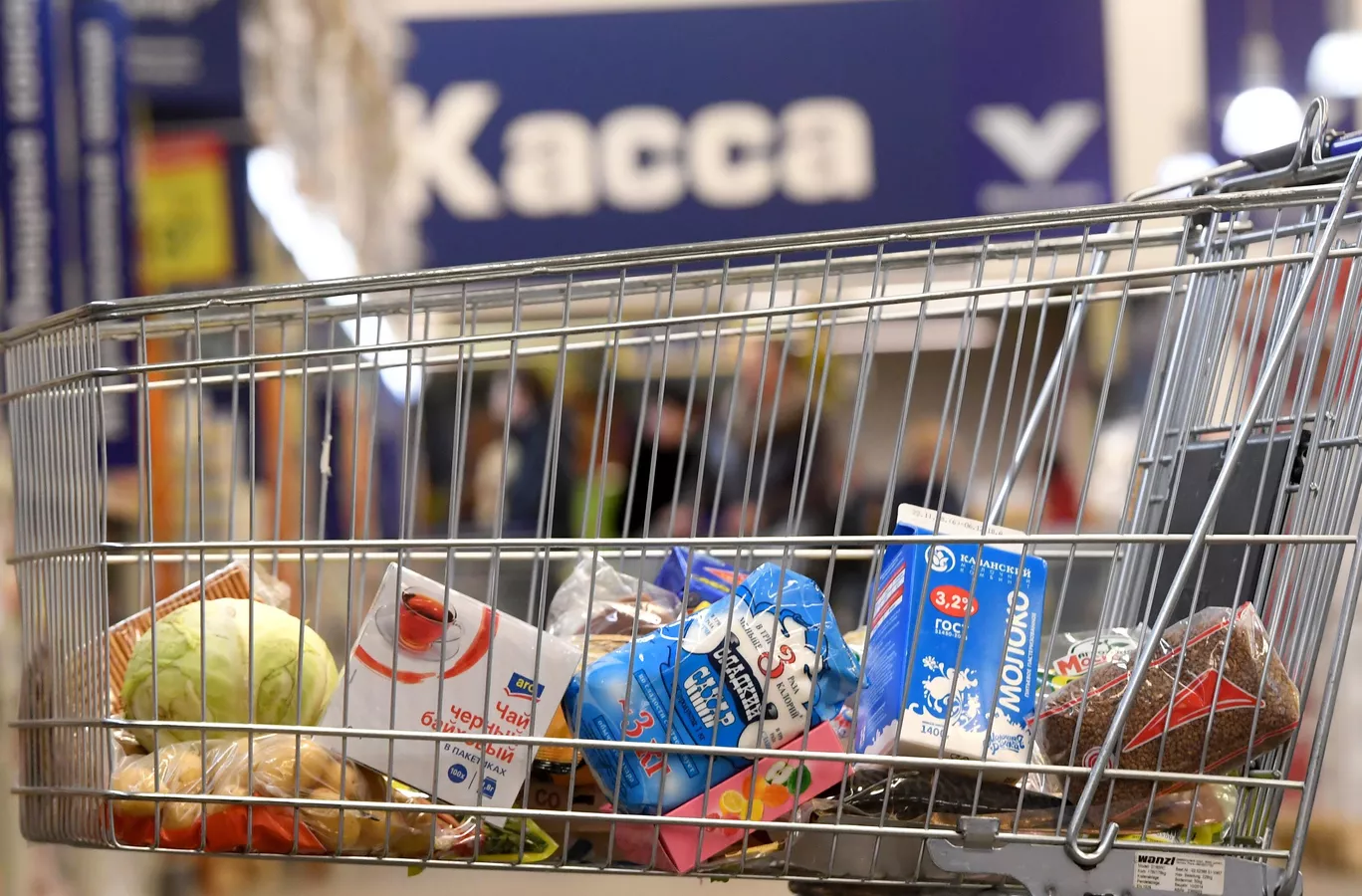Власти Гродненщины продлили разрешение на вывоз продуктов в Польшу и Литву