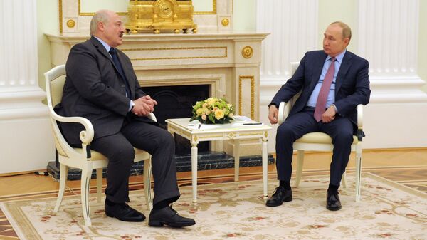 Владимир Путин и  Александр Лукашенко  - Sputnik Беларусь