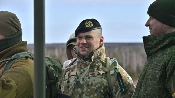 Латвийский военный на учениях Союзная решимость-2022 - Sputnik Беларусь