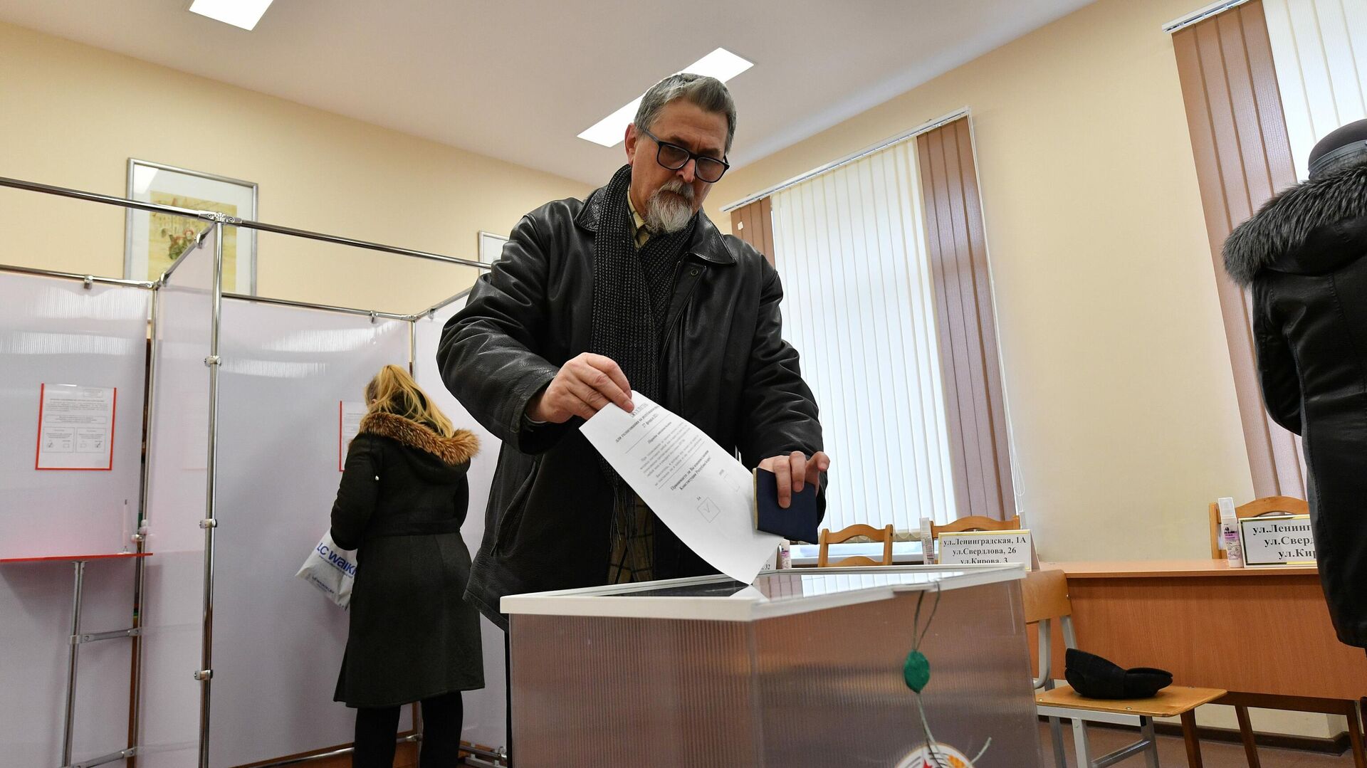Досрочное голосование на референдуме в Минске - Sputnik Беларусь, 1920, 22.02.2022