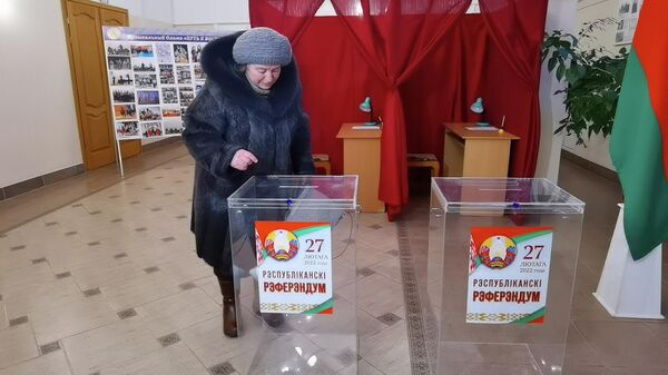 Голосование на референдуме в Витебске - Sputnik Беларусь