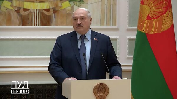 Стратегия Запада – разобраться с Россией и с Беларусью заодно, считает Лукашенко - Sputnik Беларусь