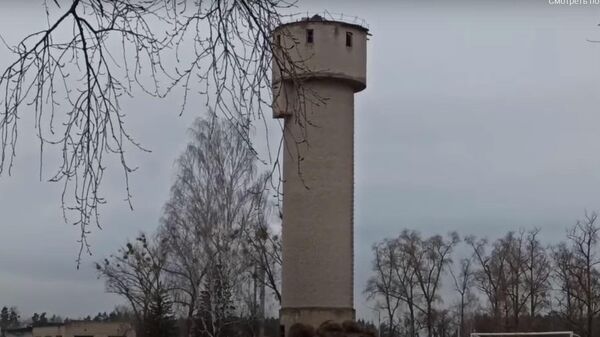 Старую водонапорную башню взорвали в Хойниках - Sputnik Беларусь