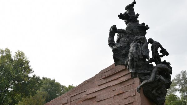 Мемориал, посвященный трагедии в Бабьем Яру в Киеве - Sputnik Беларусь