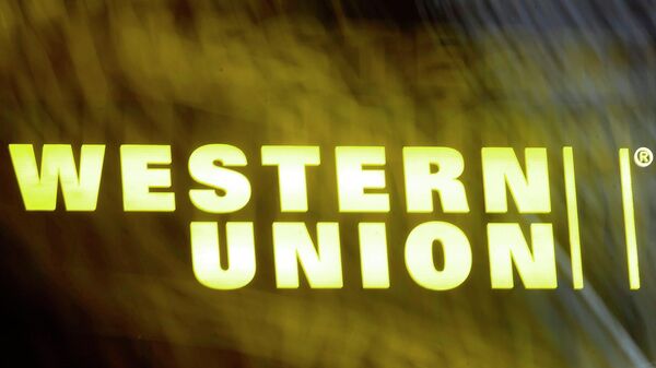 Вывеска с названием Western Union - Sputnik Беларусь