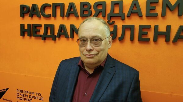 Белорусская оппозиция хочет втянуть страну в активную фазу конфликта: эксперт - Sputnik Беларусь