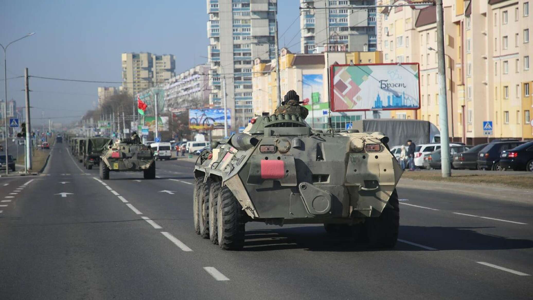 Техника беларуси. Военные техники. Колонна военной техники. Белорусская Военная техника. Военная техника Украины.