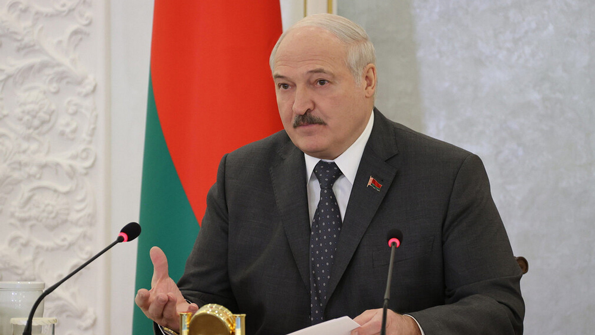 Президент Беларуси Александр Лукашенко  - Sputnik Беларусь, 1920, 07.04.2022