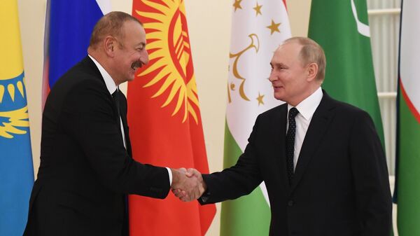 Президент РФ Владимир Путин и президент Азербайджана Ильхам Алиев - Sputnik Беларусь