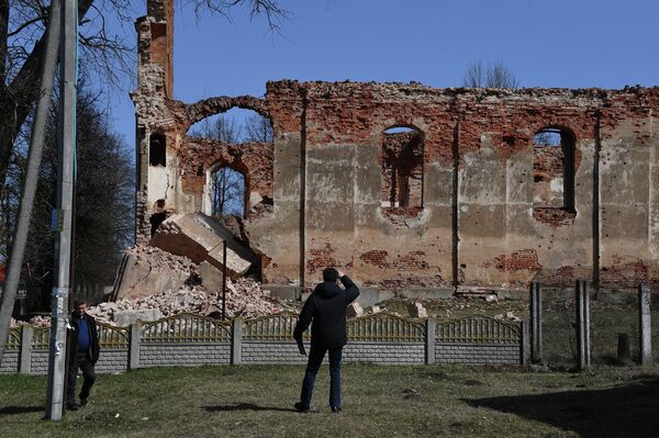 Сегодня от него остались лишь некоторые стены. - Sputnik Беларусь