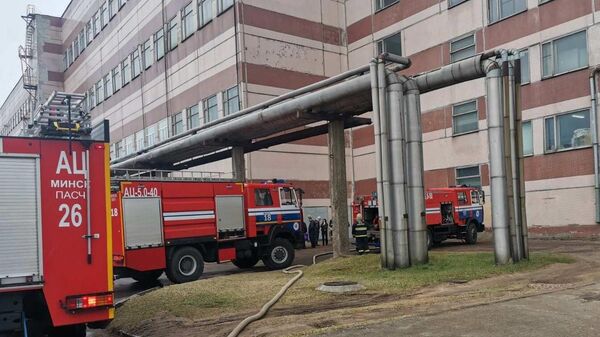 Пожар произошел на заводе МПОВТ в Минске - Sputnik Беларусь