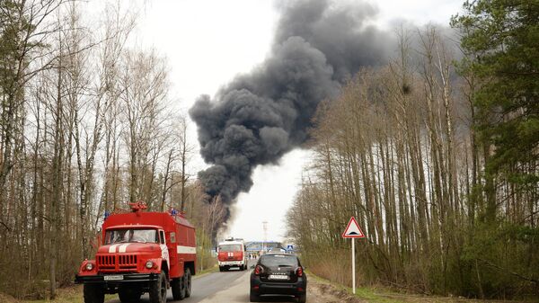 Пожар на нефтебазе в Брянске - Sputnik Беларусь