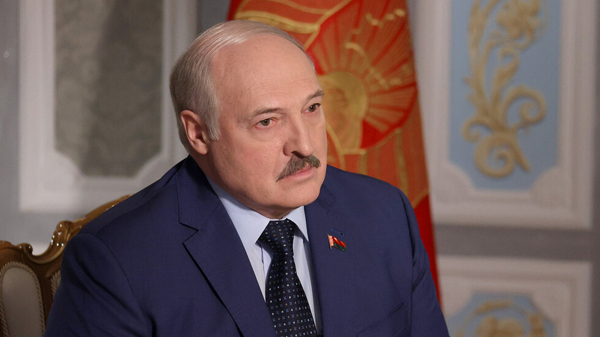 Президент Беларуси Александр Лукашенко  дает интервью Associated Press - Sputnik Беларусь, 1920, 05.05.2022