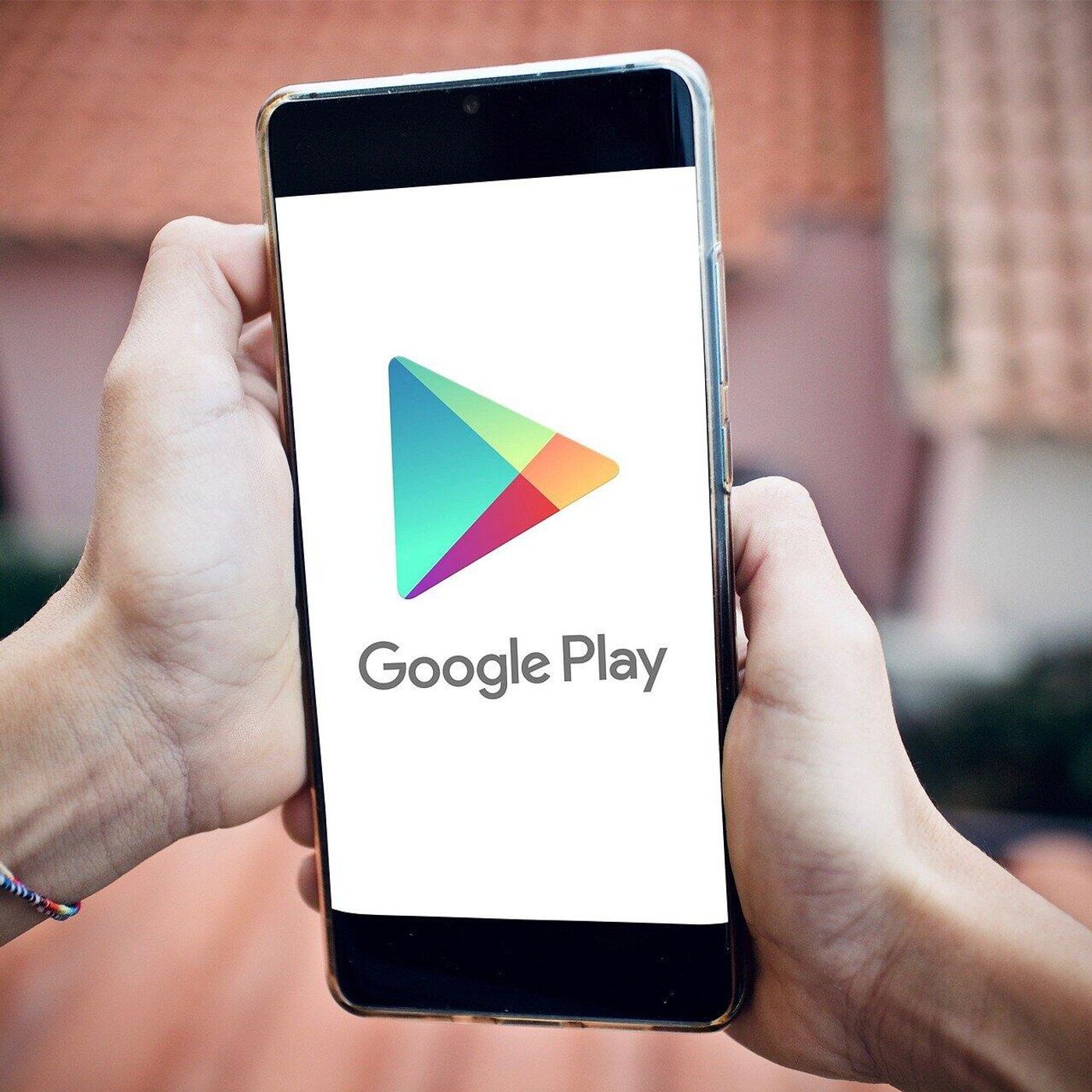 Почему приложения Альфа-Банка пропали в Google Play?