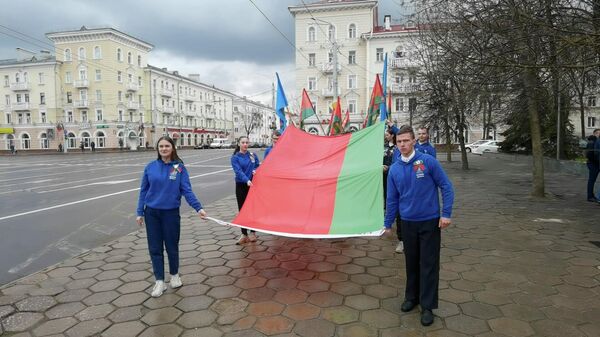 В Витебске отметили день флага и герба Беларуси – видео
 - Sputnik Беларусь