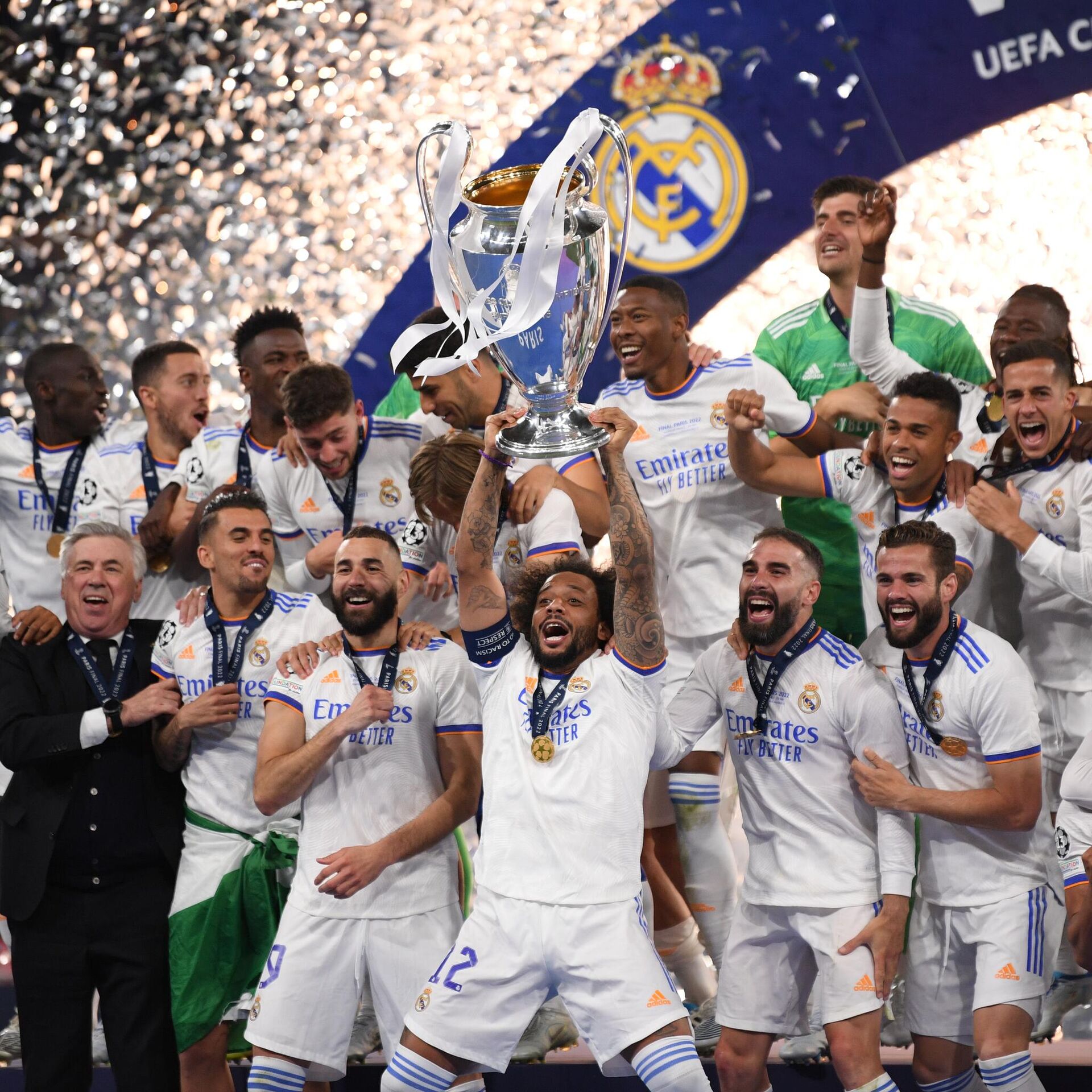 Финал футбольной лиги чемпионов. Реал Мадрид лига чемпионов 2022. Реал Мадрид ЛЧ 2022. Реал Мадрид чемпион 2022. Реал Мадрид чемпион Лиги чемпионов.