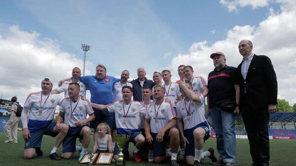 Победители турнира по мини-футболу в Минске - Sputnik Беларусь