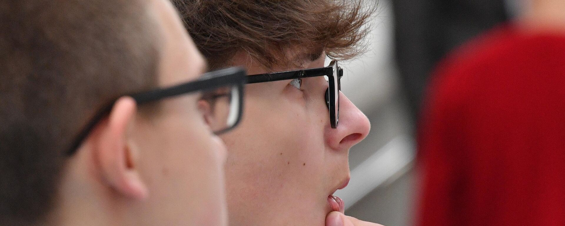 Молодые люди, архивное фото - Sputnik Беларусь, 1920, 13.04.2026