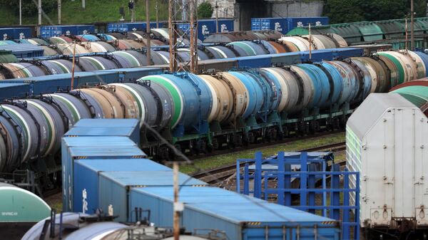 Железнодорожные вагоны на путях сортировочной станции в Калининграде - Sputnik Беларусь