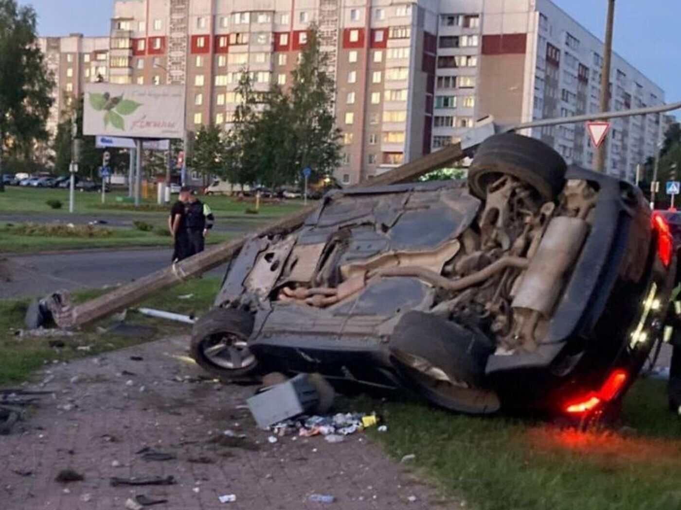 Смертельное ДТП с BMW в Полоцке: погиб пассажир - 31.07.2022, Sputnik  Беларусь