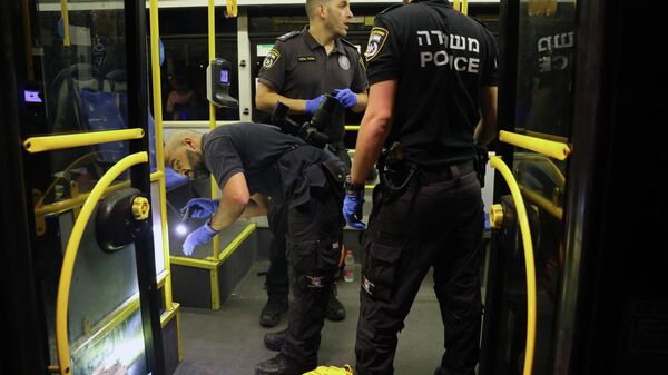 Автобус с пассажирами обстреляли возле Стены Плача в Иерусалиме - Sputnik Беларусь