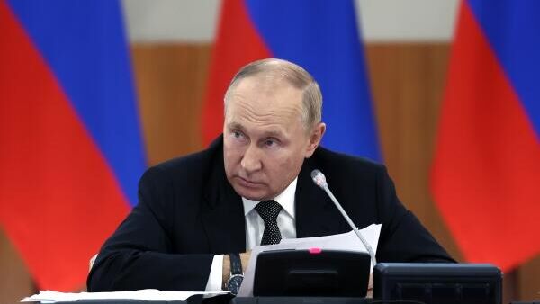 Выступление Путина на пленарном заседании ВЭФ-2022 - Sputnik Беларусь