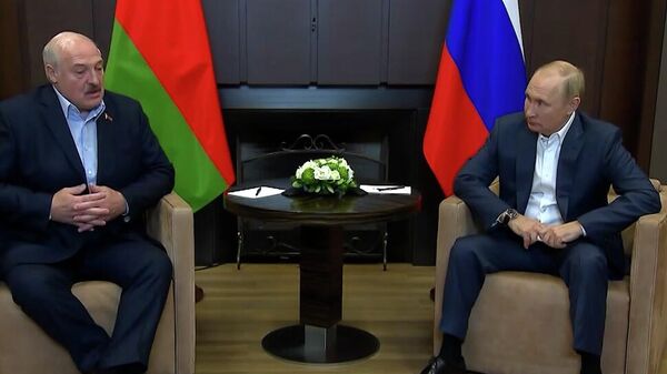 Лукашенко прокомментировал частичную мобилизацию в России - Sputnik Беларусь