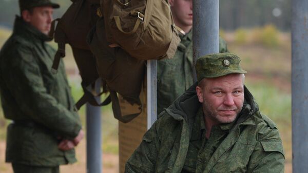 Подготовка мобилизованных перед отправкой в войска - Sputnik Беларусь