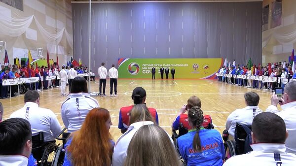 Вместо Пекина: летние игры паралимпийцев проходят в Сочи ― видео - Sputnik Беларусь