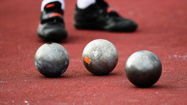 Спортивные снаряды соревнований по толканию ядра - Sputnik Беларусь