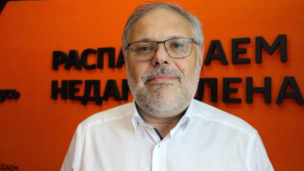 Экономист Хазин: Евросоюз пришел к тому, что было в России в начале 90-х  - Sputnik Беларусь
