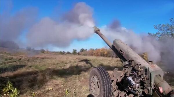 Артиллерия и десант уничтожили колонну бронетехники ВСУ ― видео  - Sputnik Беларусь