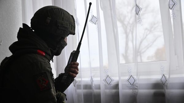 Военнослужащие МО РФ выполняют боевые задачи в Харьковской области - Sputnik Беларусь