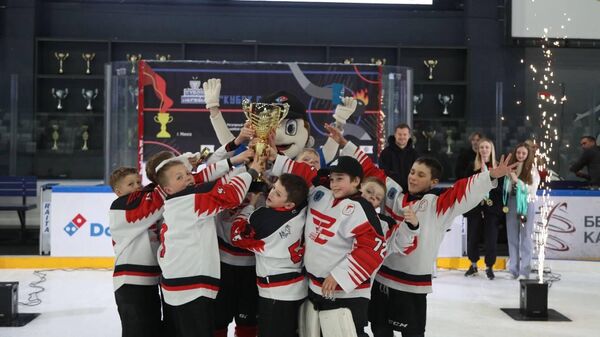 Победители детского хоккейного турнира в Минске - Sputnik Беларусь