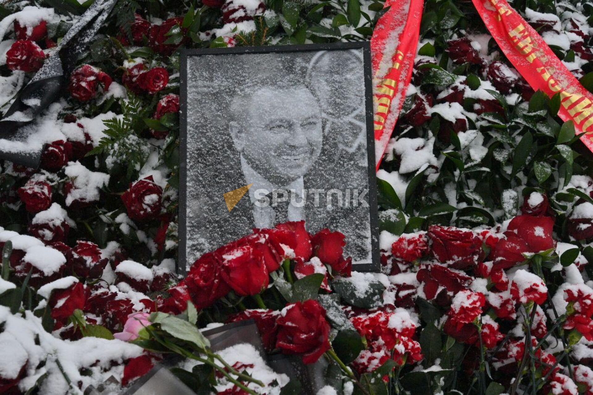 Могила Владимира Макея утром 30 ноября - Sputnik Беларусь, 1920, 30.11.2022
