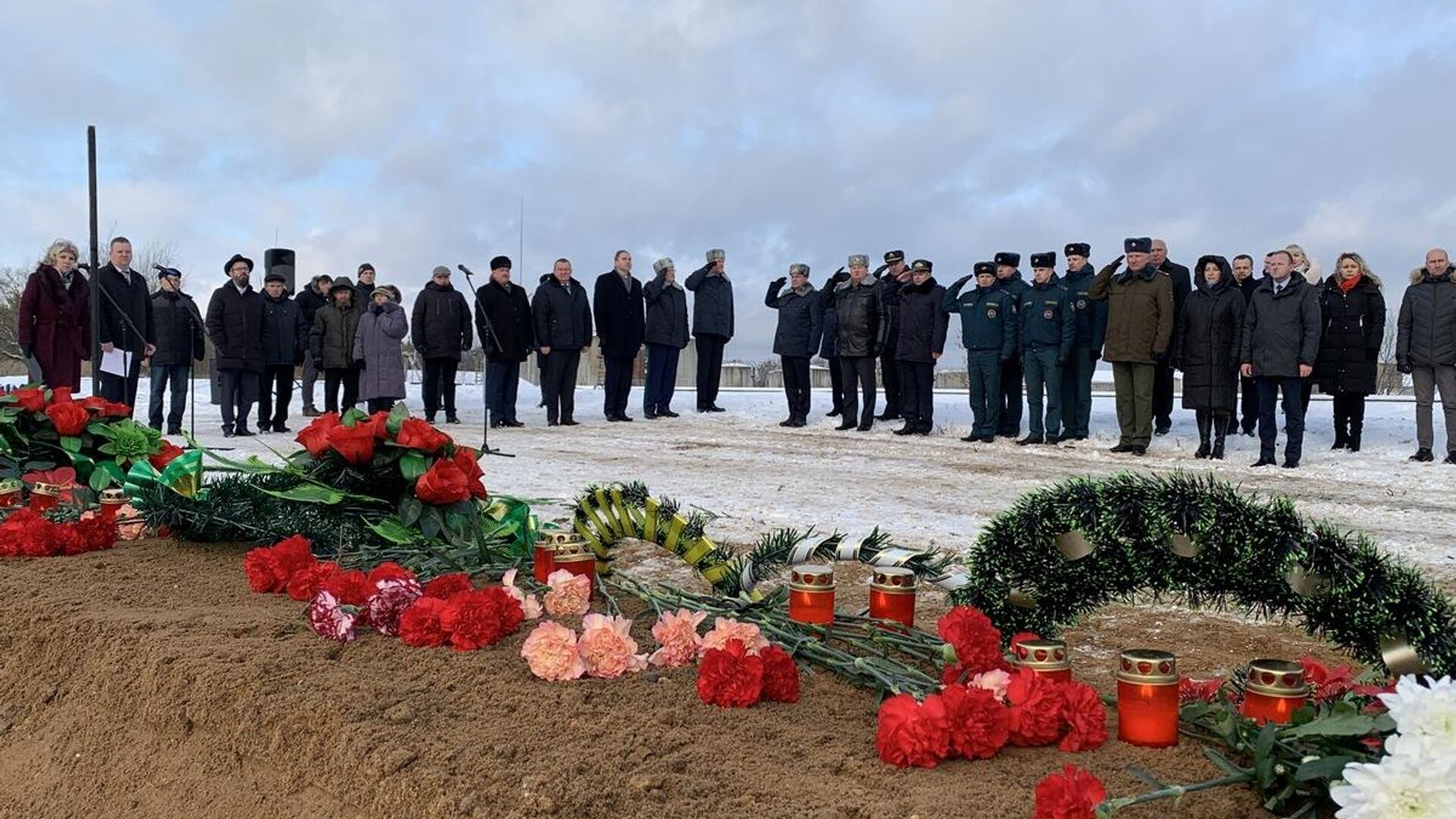 Жертвы геноцида почтили в Дятловском райне - Sputnik Беларусь, 1920, 08.12.2022