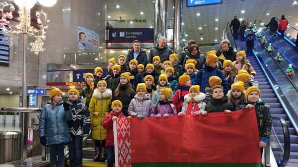 Белорусские дети отправились на главную елку в Кремль - Sputnik Беларусь