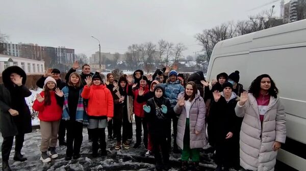 Белорусы отправили гуманитарную помощь детям Донбасса - Sputnik Беларусь
