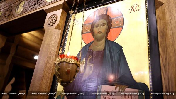 Внутреннее убранство в храме во имя святителя Иоанна Шанхайского и Сан-Францисского - Sputnik Беларусь