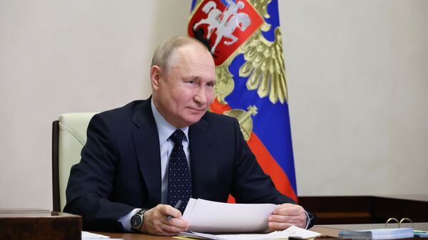 Путин провел встречу со студентами МГУ – видео - Sputnik Беларусь